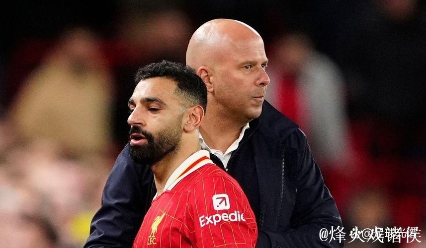 斯洛特被吉米凯斯建议恢复优势体系，萨拉赫陷入两难选择